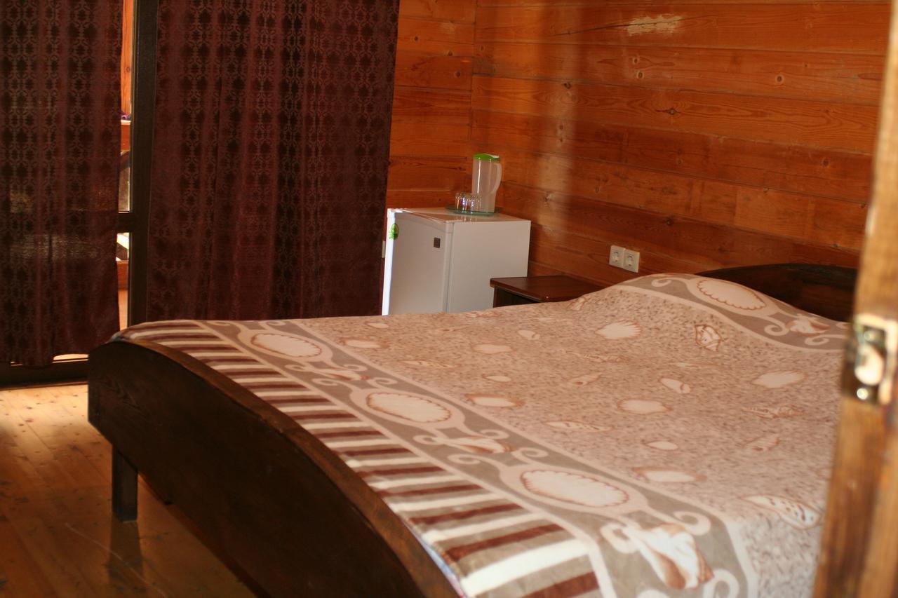 Guest House Sirius Pizunda Exterior foto