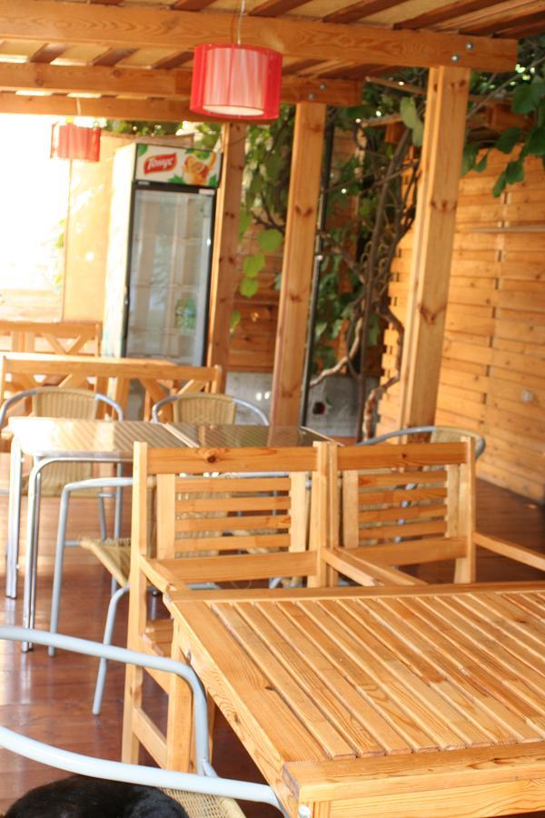 Guest House Sirius Pizunda Exterior foto